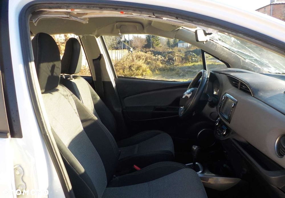 Toyota Yaris - 21
