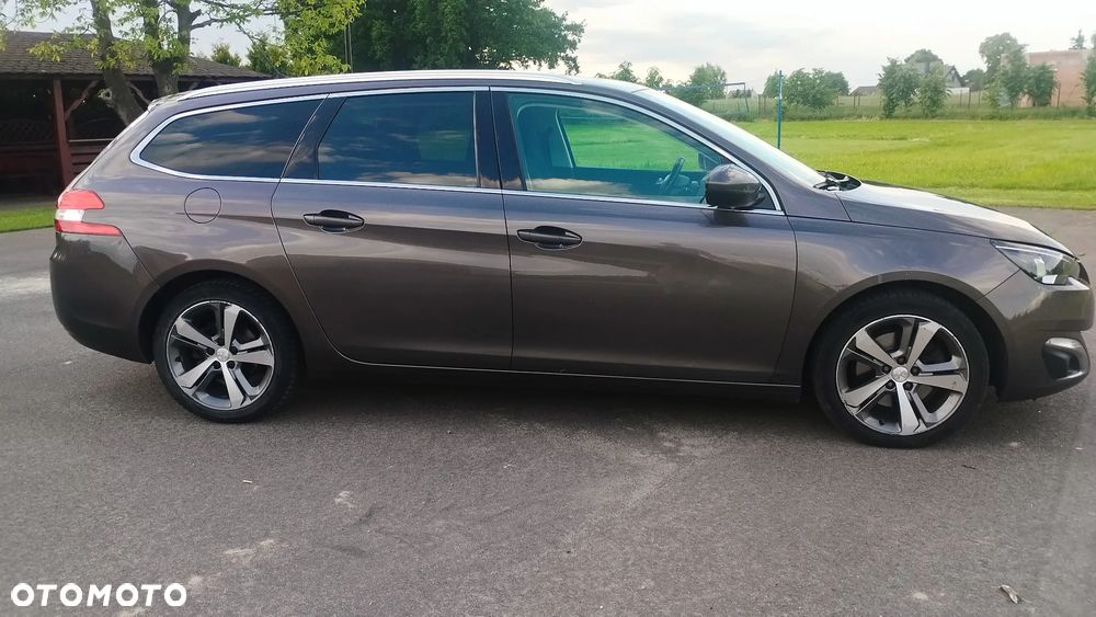 Peugeot 308 - 3