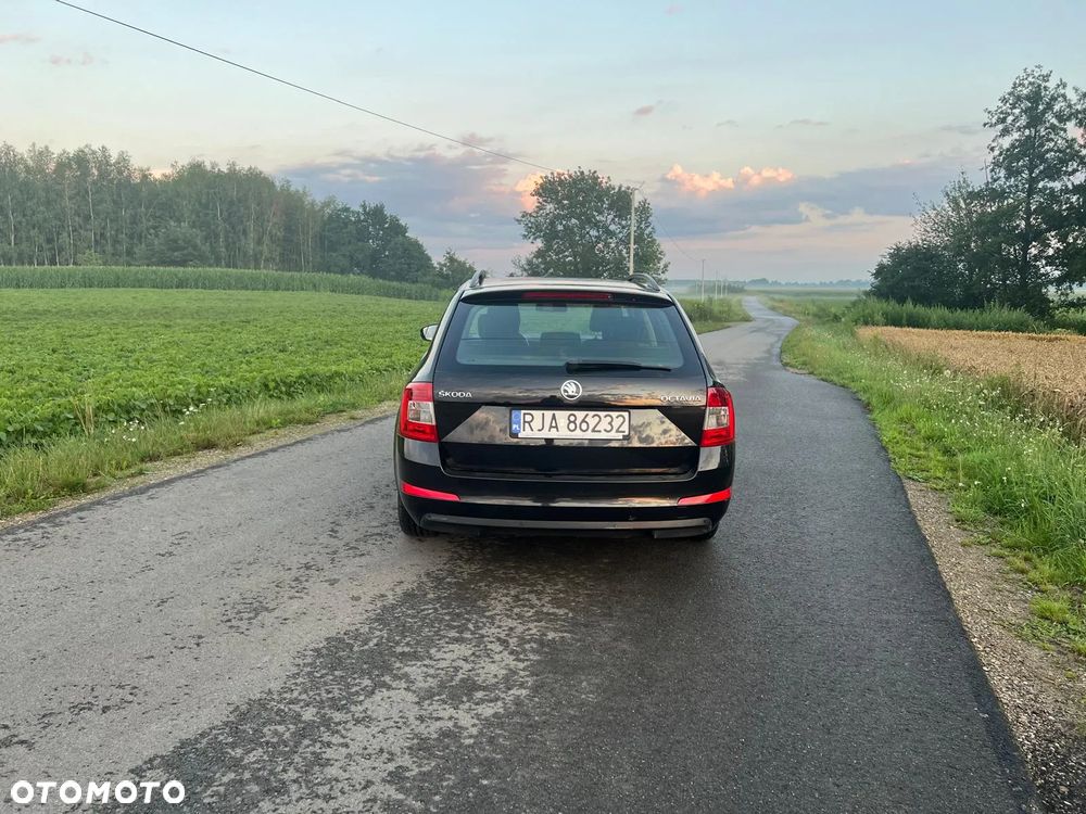 Skoda Octavia 1.6 TDI Classic - 4