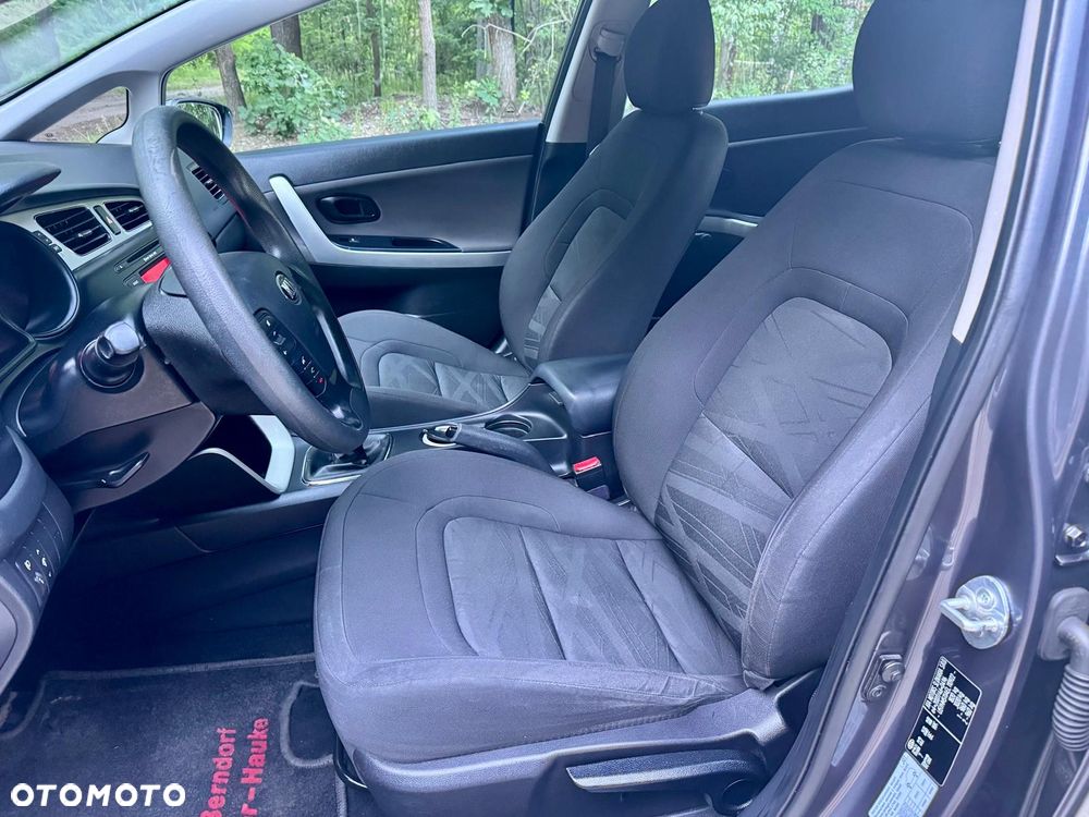 Kia Ceed 1.4 CVVT Attract - 5