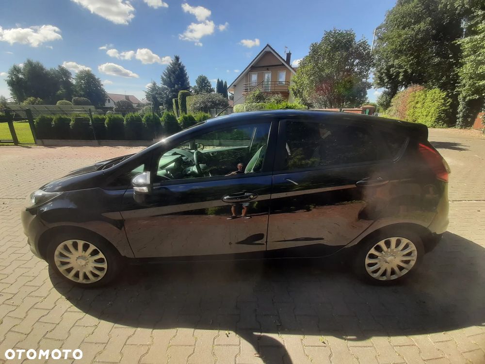 Ford Fiesta 1.0 EcoBoost Start-Stop Celebration - 8