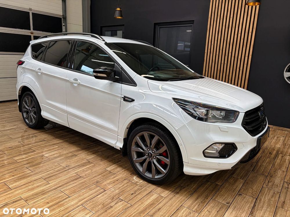 Ford Kuga 2.0 TDCi 2x4 ST-Line - 5