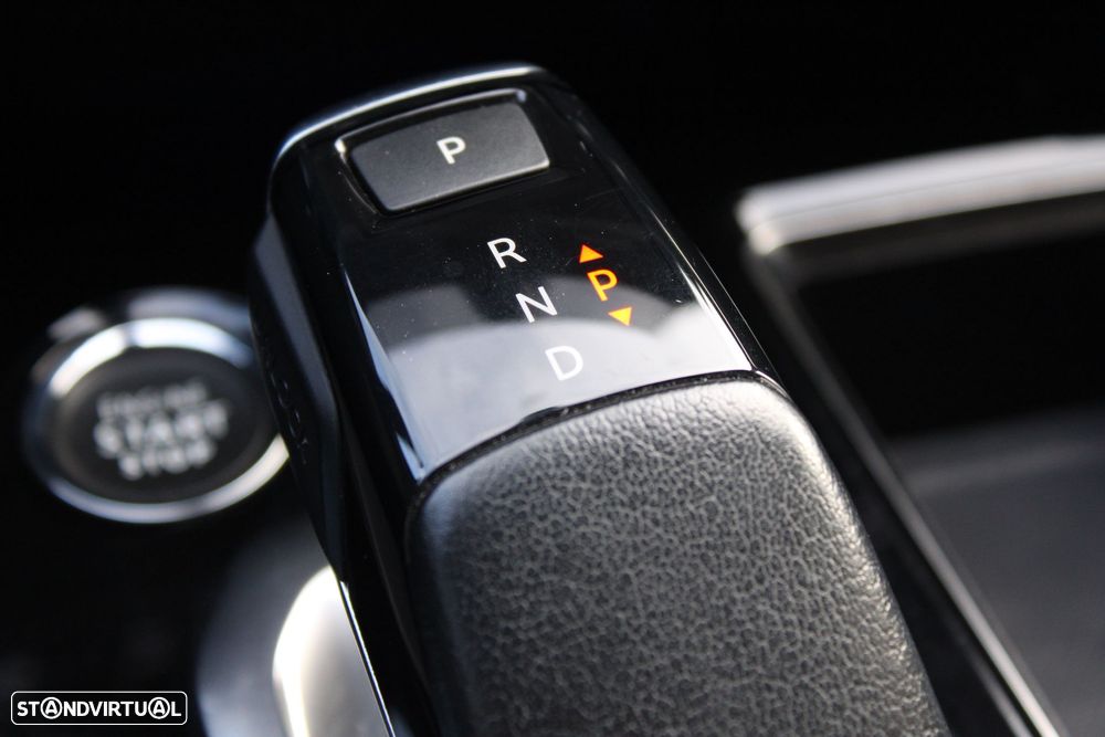 Peugeot 3008 1.2 PureTech GT Line EAT8 - 26