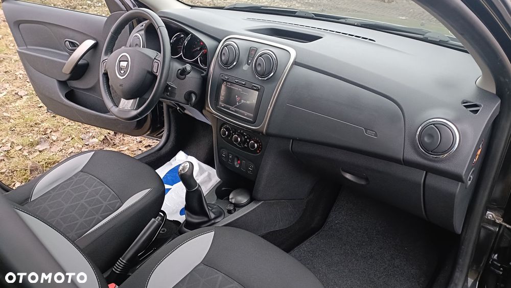 Dacia Sandero Stepway TCe 90 S&S Ambiance - 36