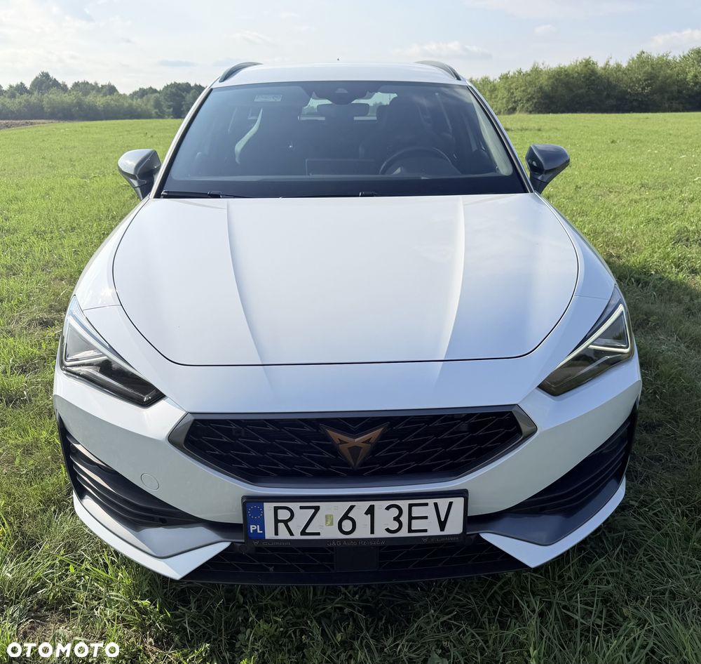 Cupra Leon 2.0 TSI VZ DSG - 9