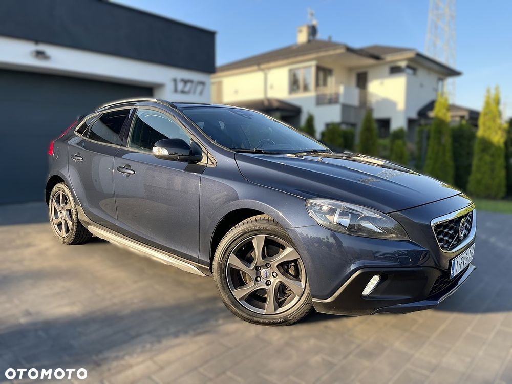 Volvo V40 Cross Country D3 - 1