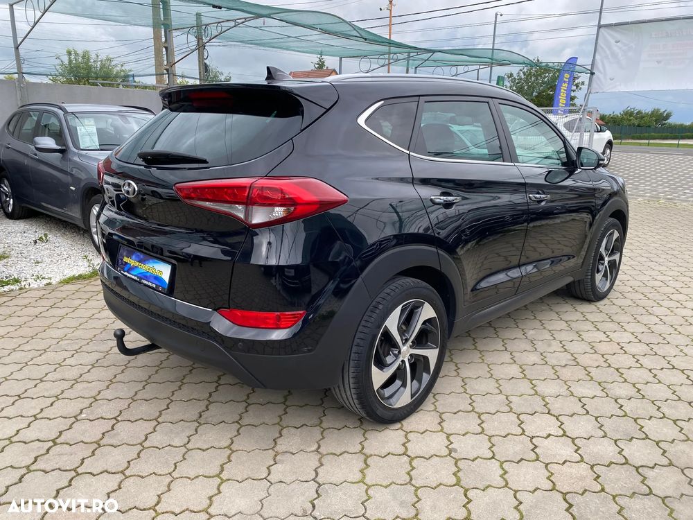 Hyundai Tucson - 11