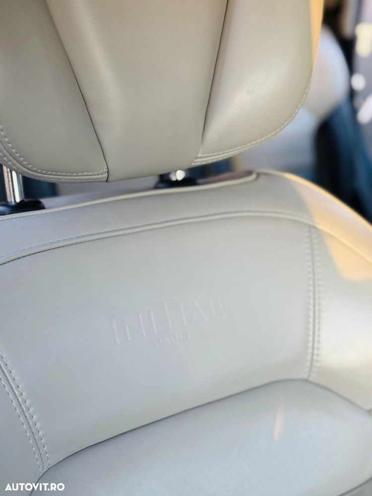 Renault Scenic BLUE dCi 150 EDC BOSE EDITION - 8