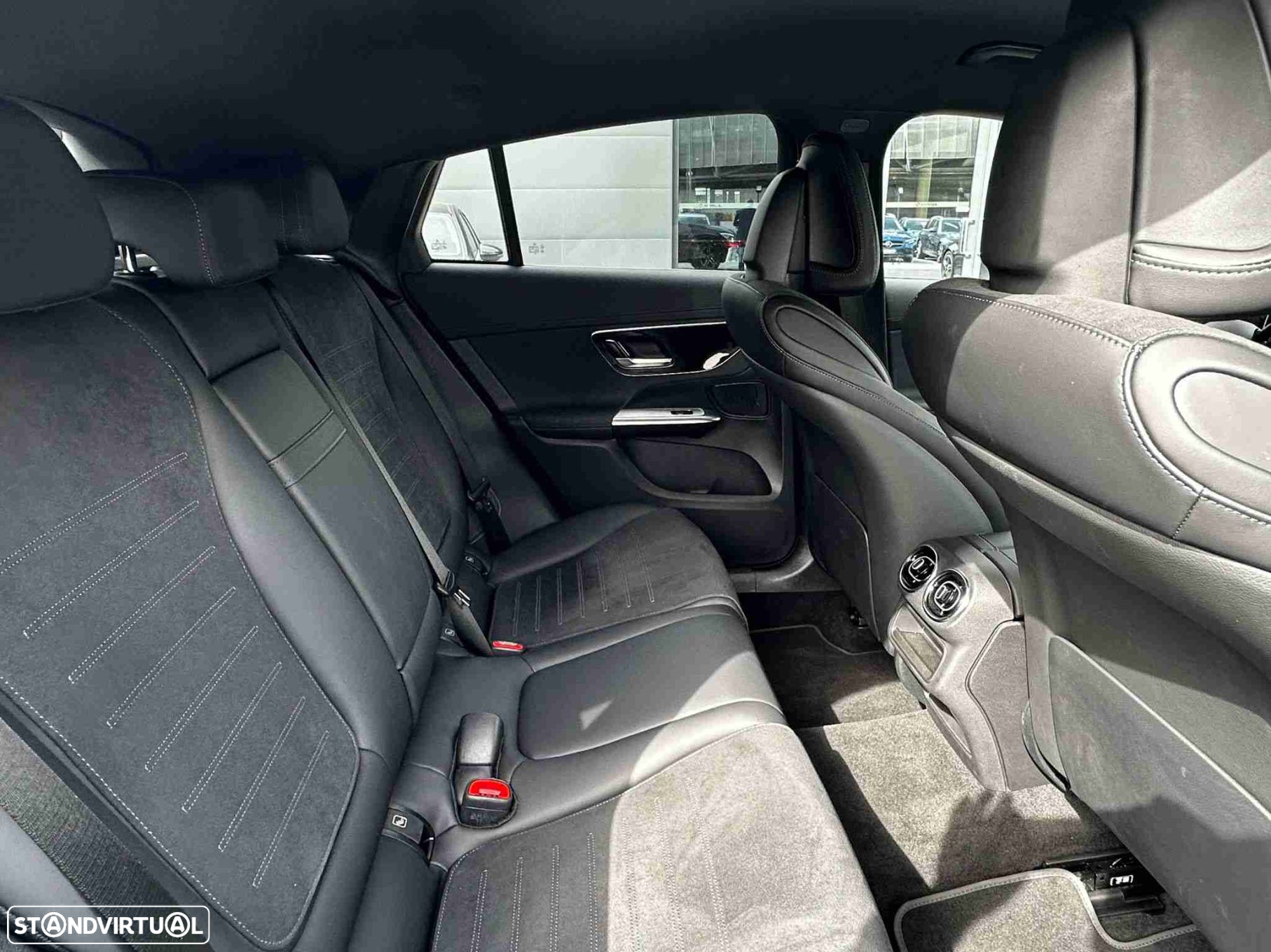 Mercedes-Benz GLC 300 e 4Matic - 6