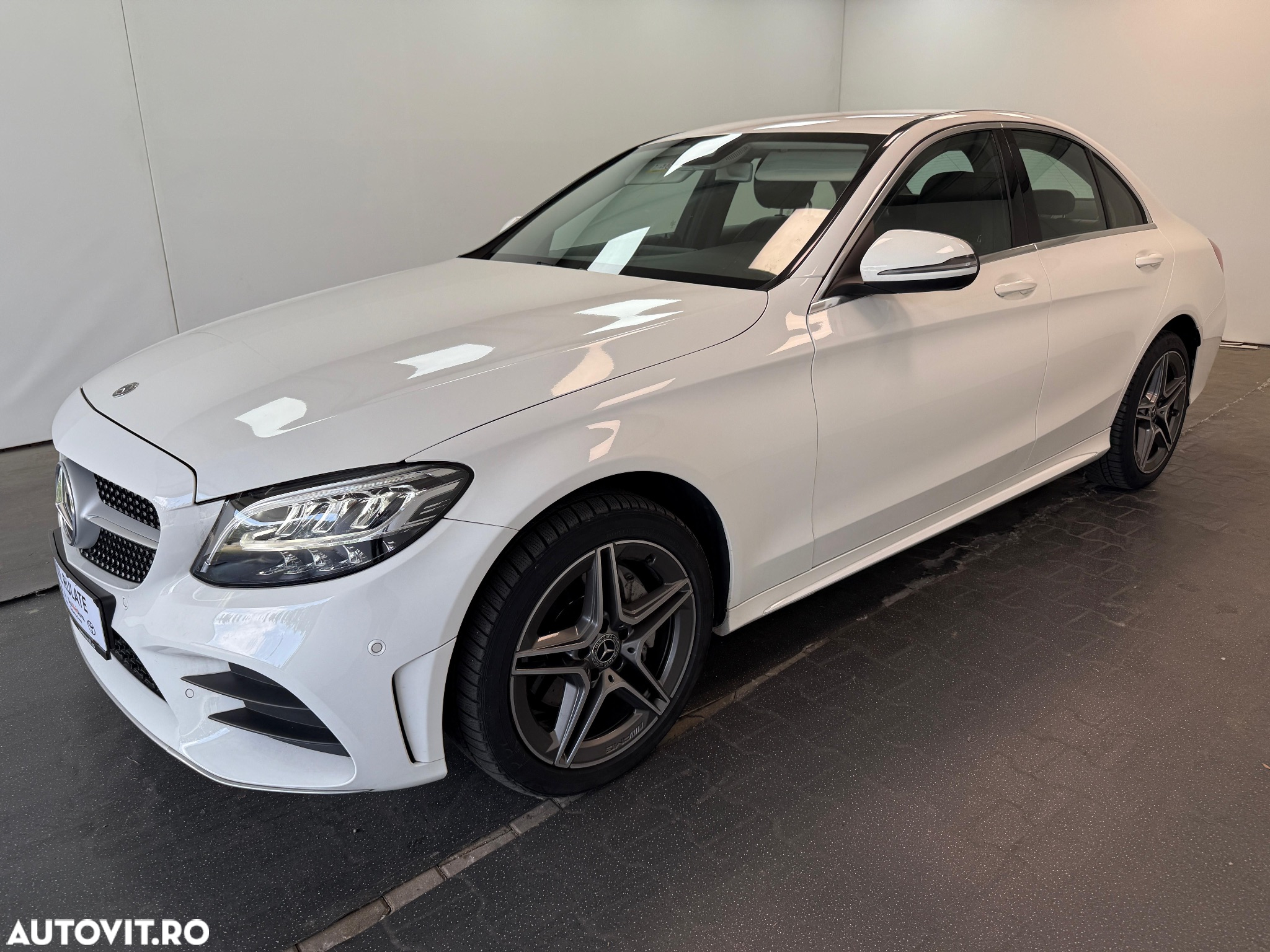 Mercedes-Benz C 200 4MATIC Aut. - 18