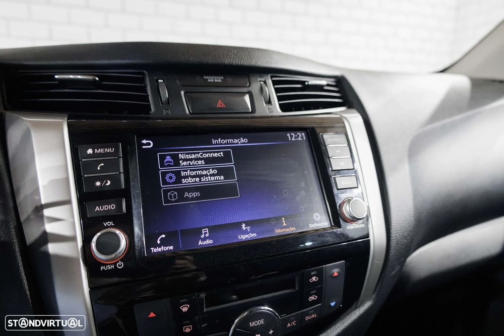Nissan Navara 2.3 dCi CD 4WD | IVA Dedutível - 21