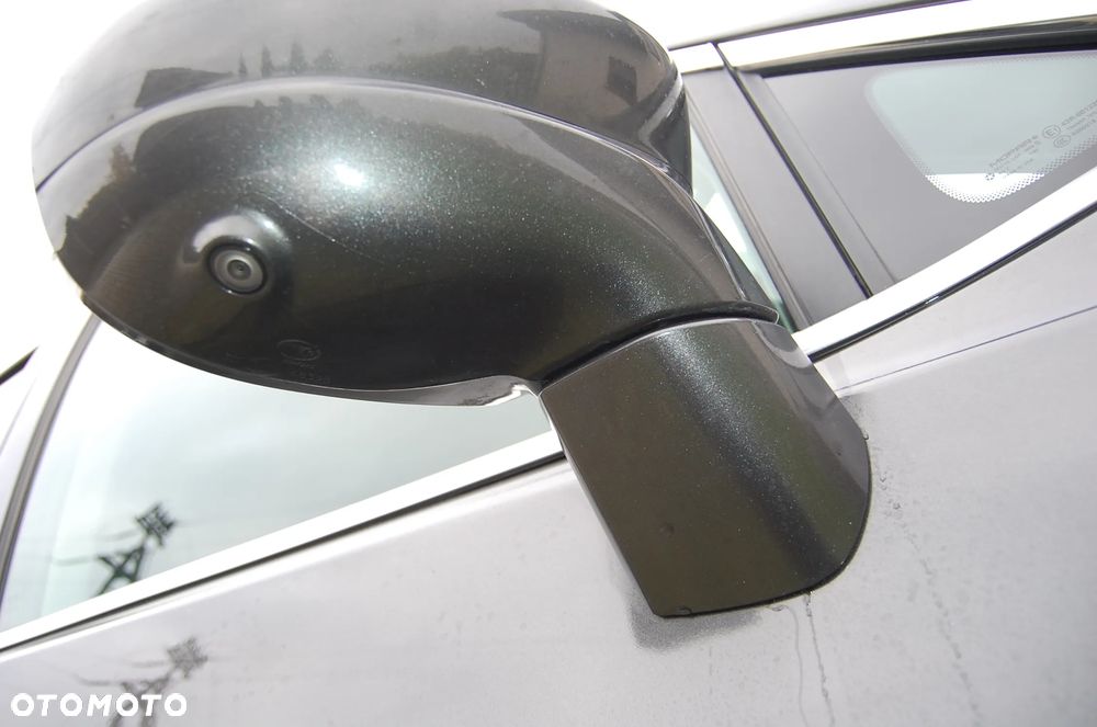 Chrysler Pacifica - 19