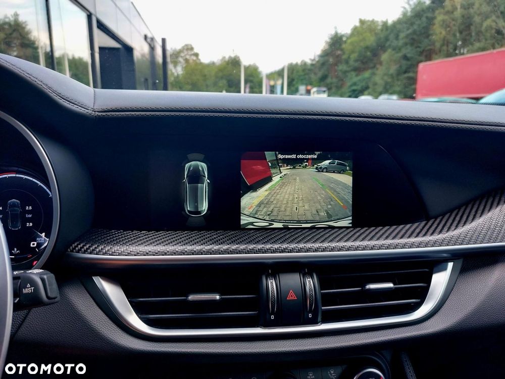 Alfa Romeo Stelvio 2.9 Bi Turbo V6 Quadrifoglio Q4 - 28