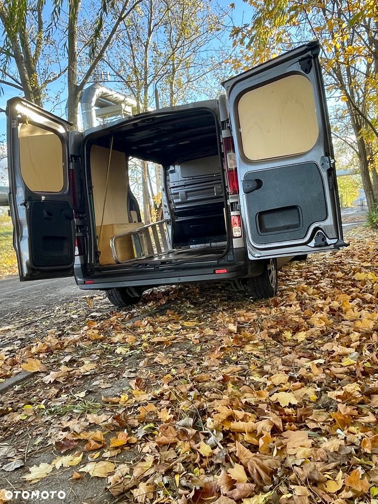 Renault Trafic - 11