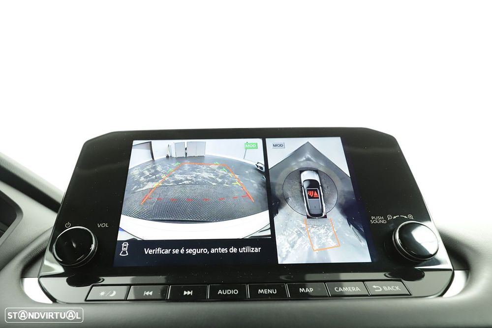 Nissan Qashqai 1.3 DIG-T N-Connecta - 12