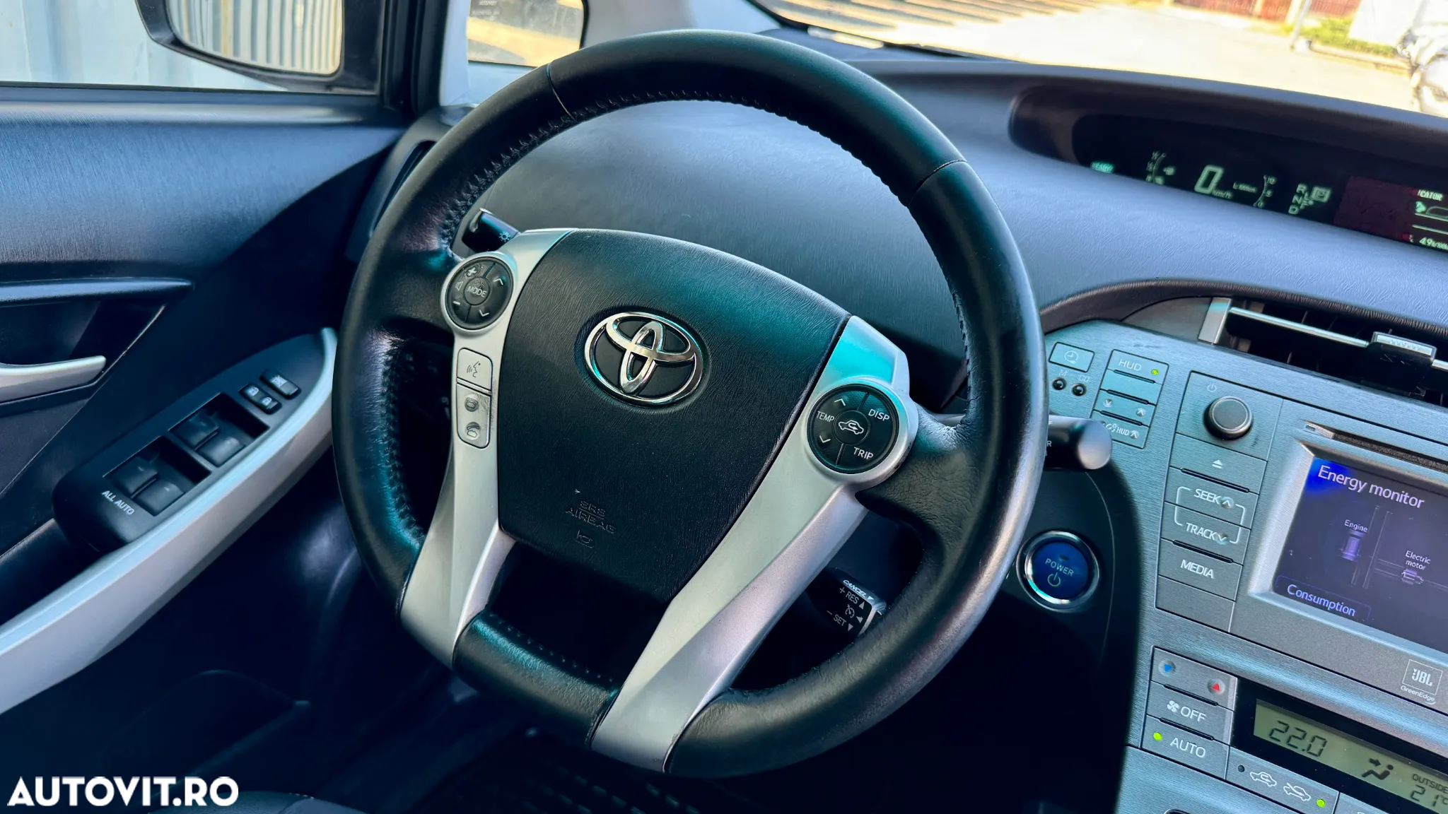Toyota Prius - 11