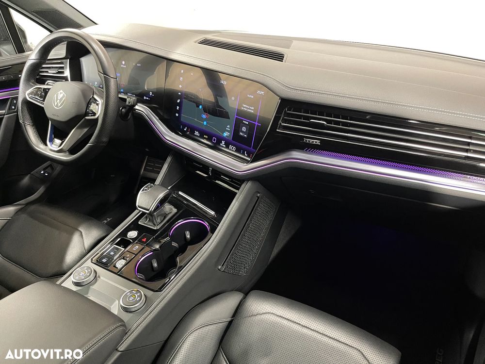 Volkswagen Touareg V6 TSI eHybrid PHEV R - 11