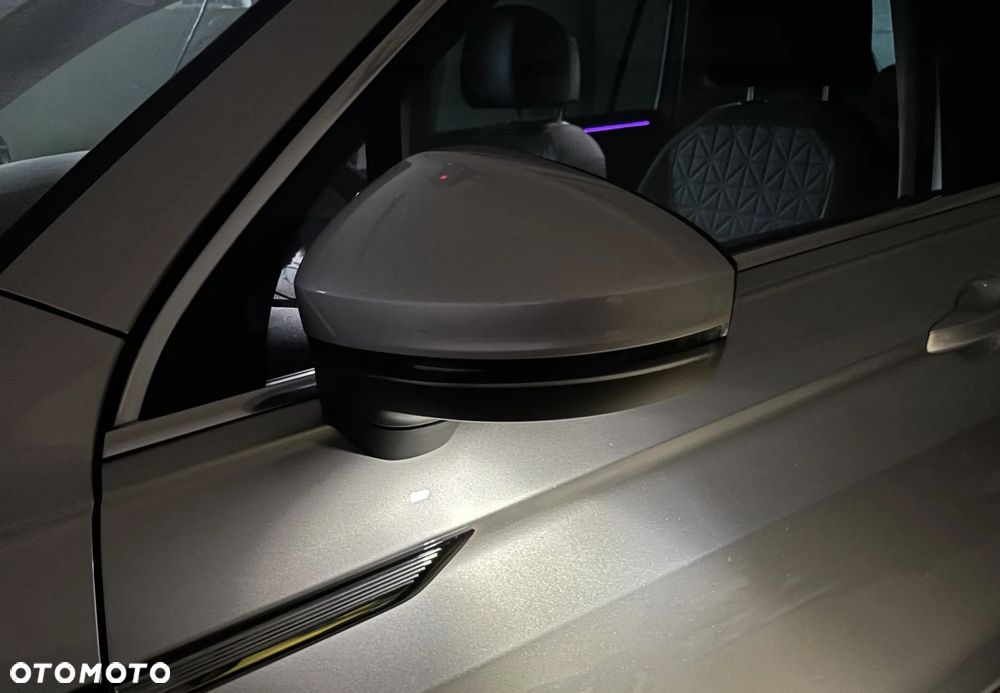 Volkswagen Tiguan 2.0 TDI SCR DSG Elegance - 25