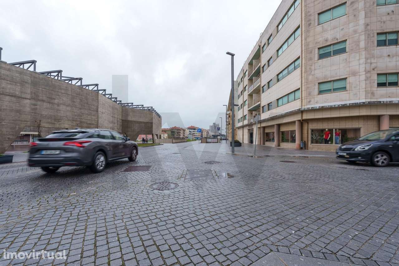 Magnifico Apartamento T3 na 2 linha mar no edifício Progresso em Espin - Grande imagem: 2/29