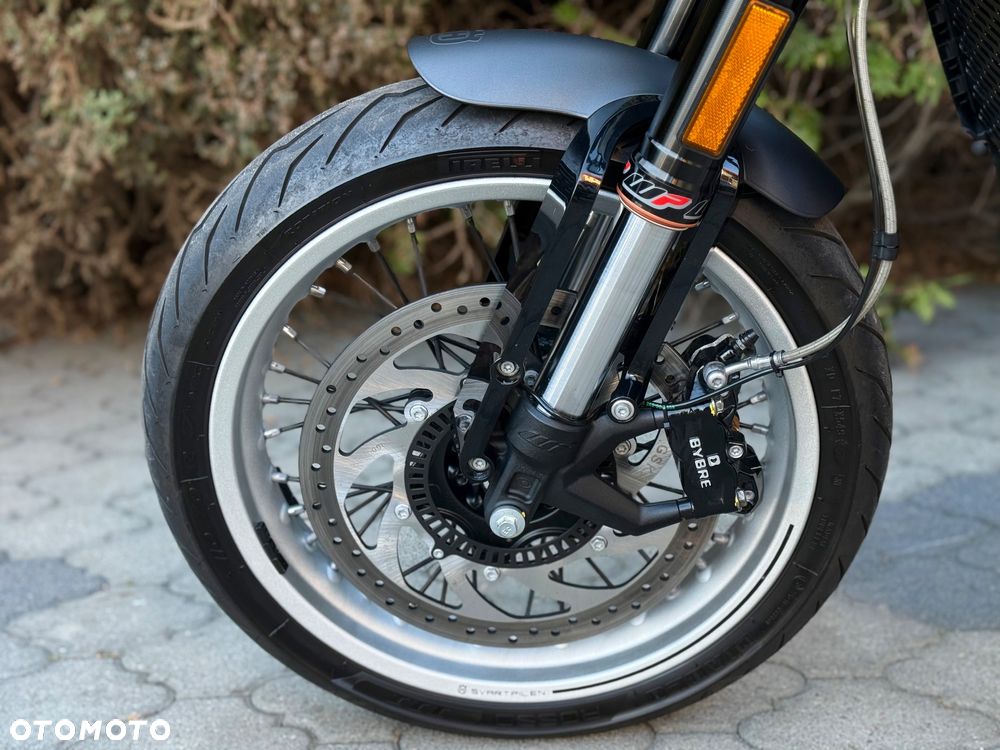 Husqvarna Svartpilen - 27