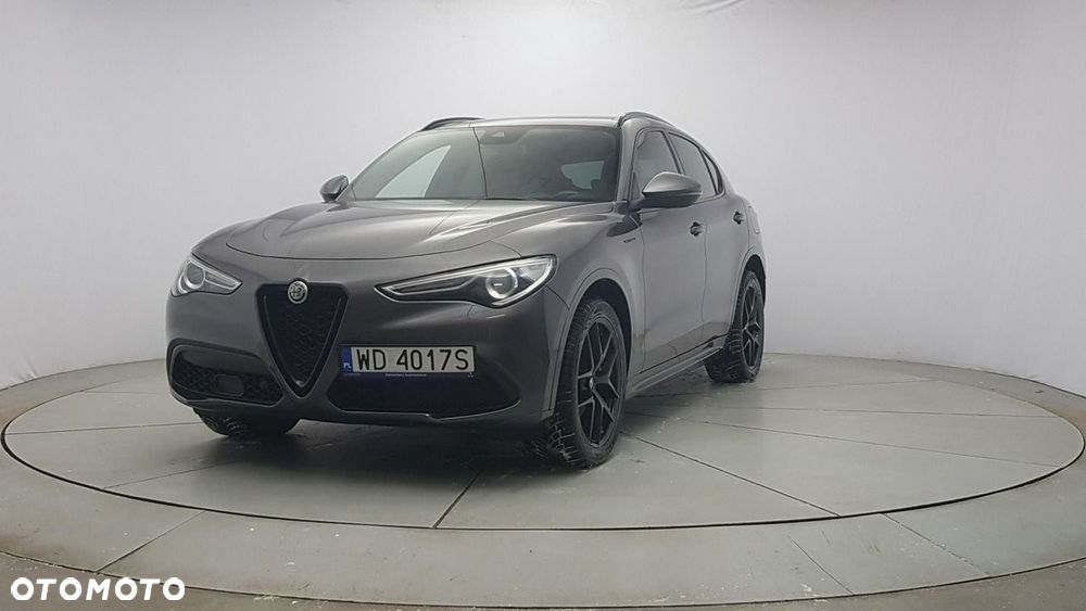 Alfa Romeo Stelvio - 3