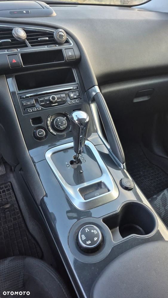 Peugeot 3008 - 25