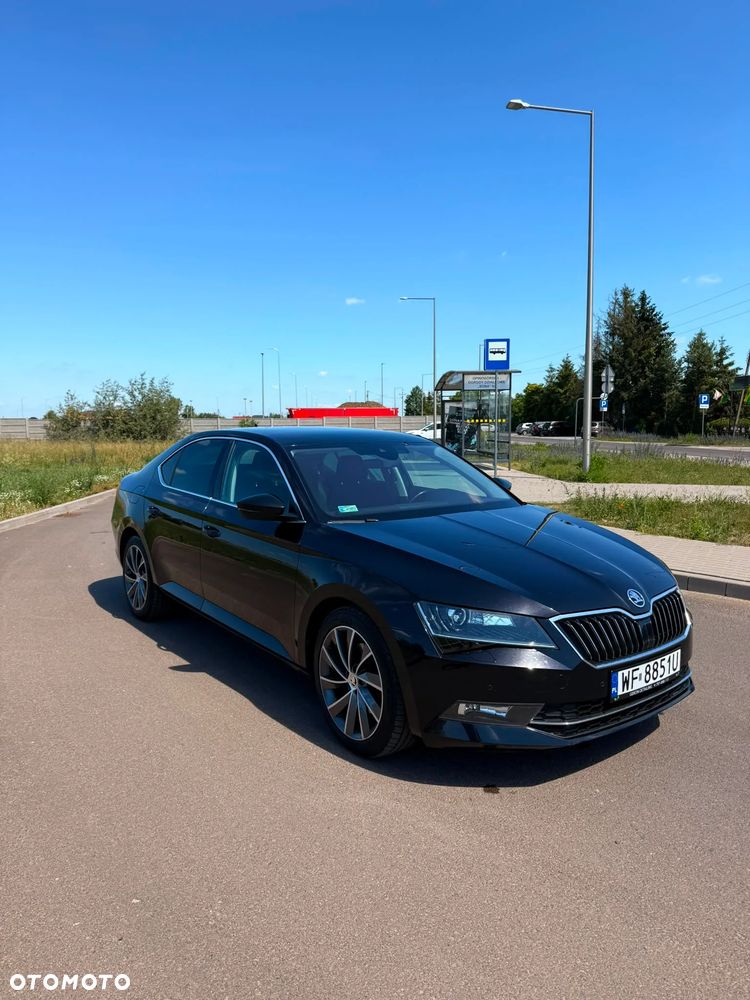 Skoda Superb 2.0 TDI Ambition - 4