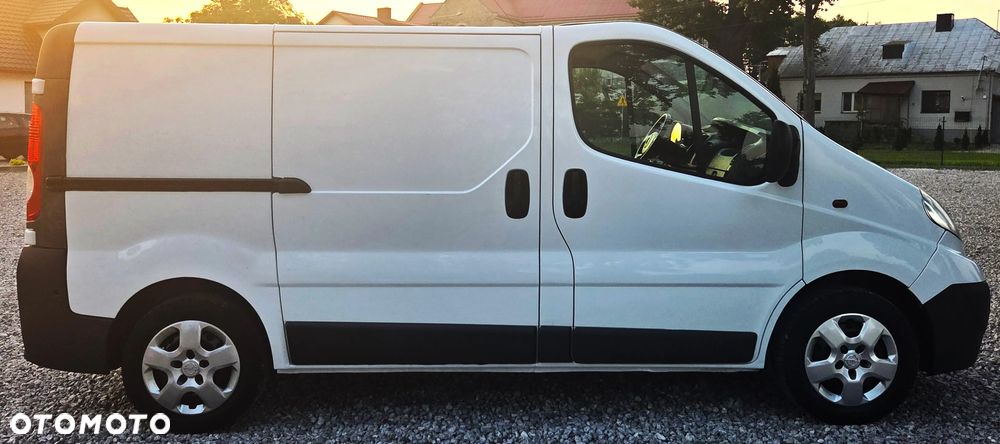 Renault Trafic - 6