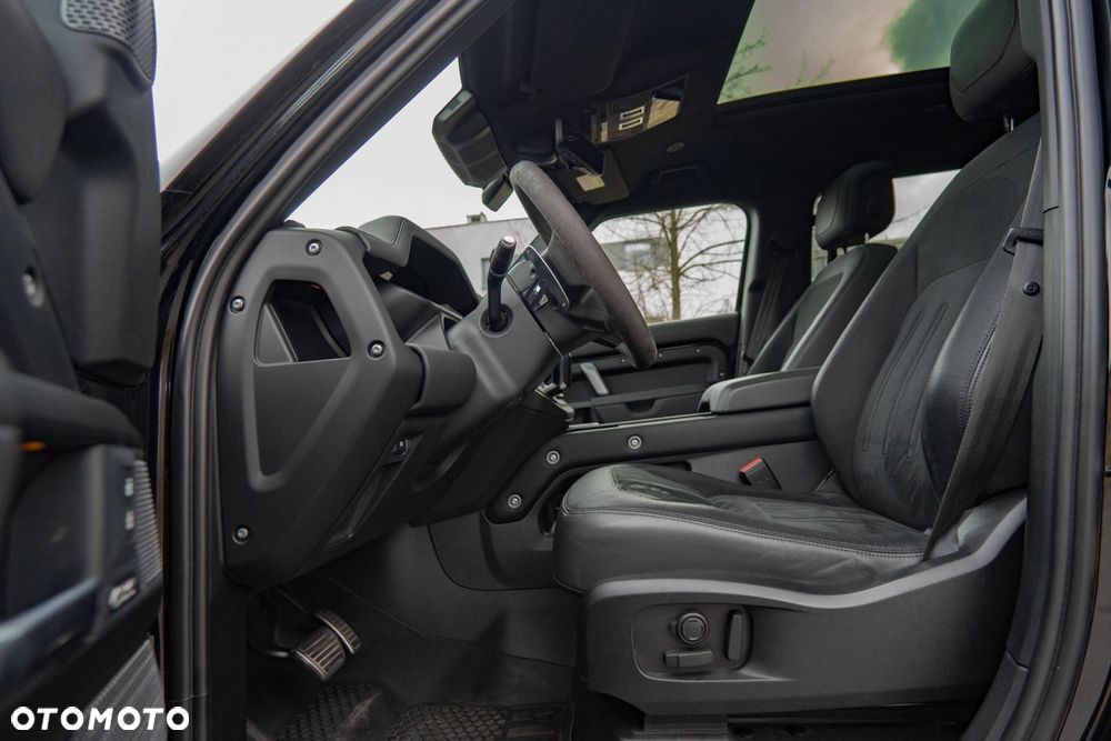 Land Rover Defender 5.0 P525 V8 - 14