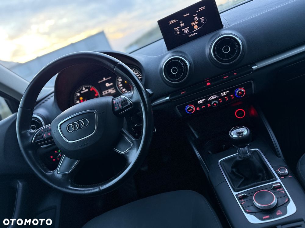 Audi A3 Sportback - 19