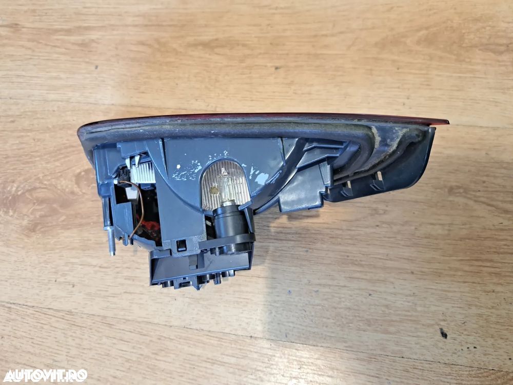 Stop tripla lampa marsarier stanga portbagaj / haion facelift original BMW F10+LCI F18 - 3