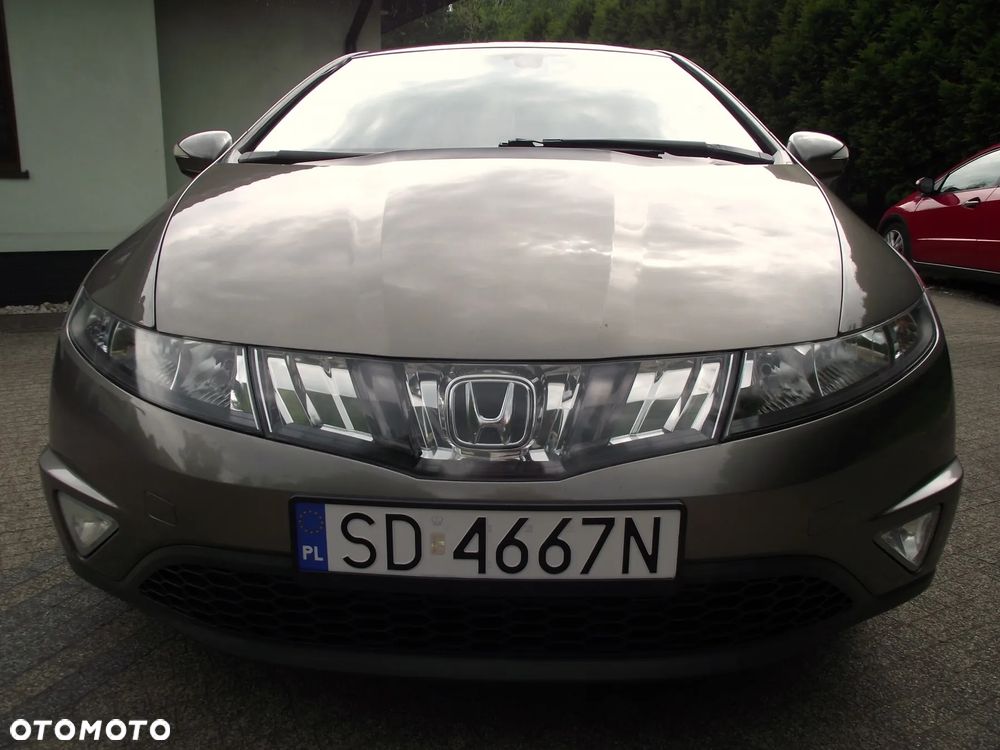 Honda Civic 1.8 Executive - 8