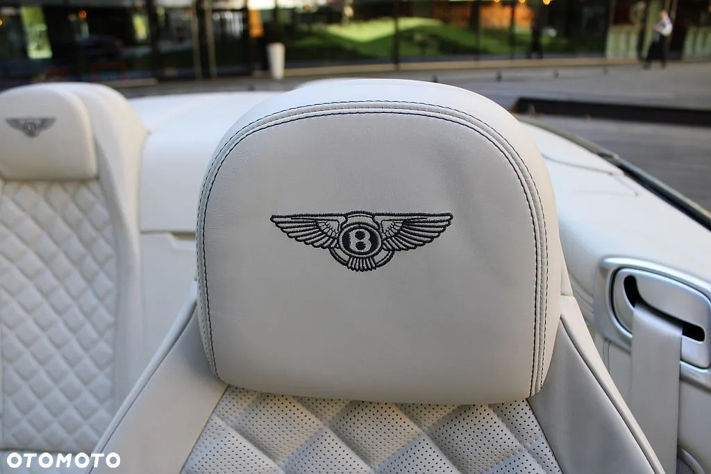 Bentley Continental GT GTC V8 - 10