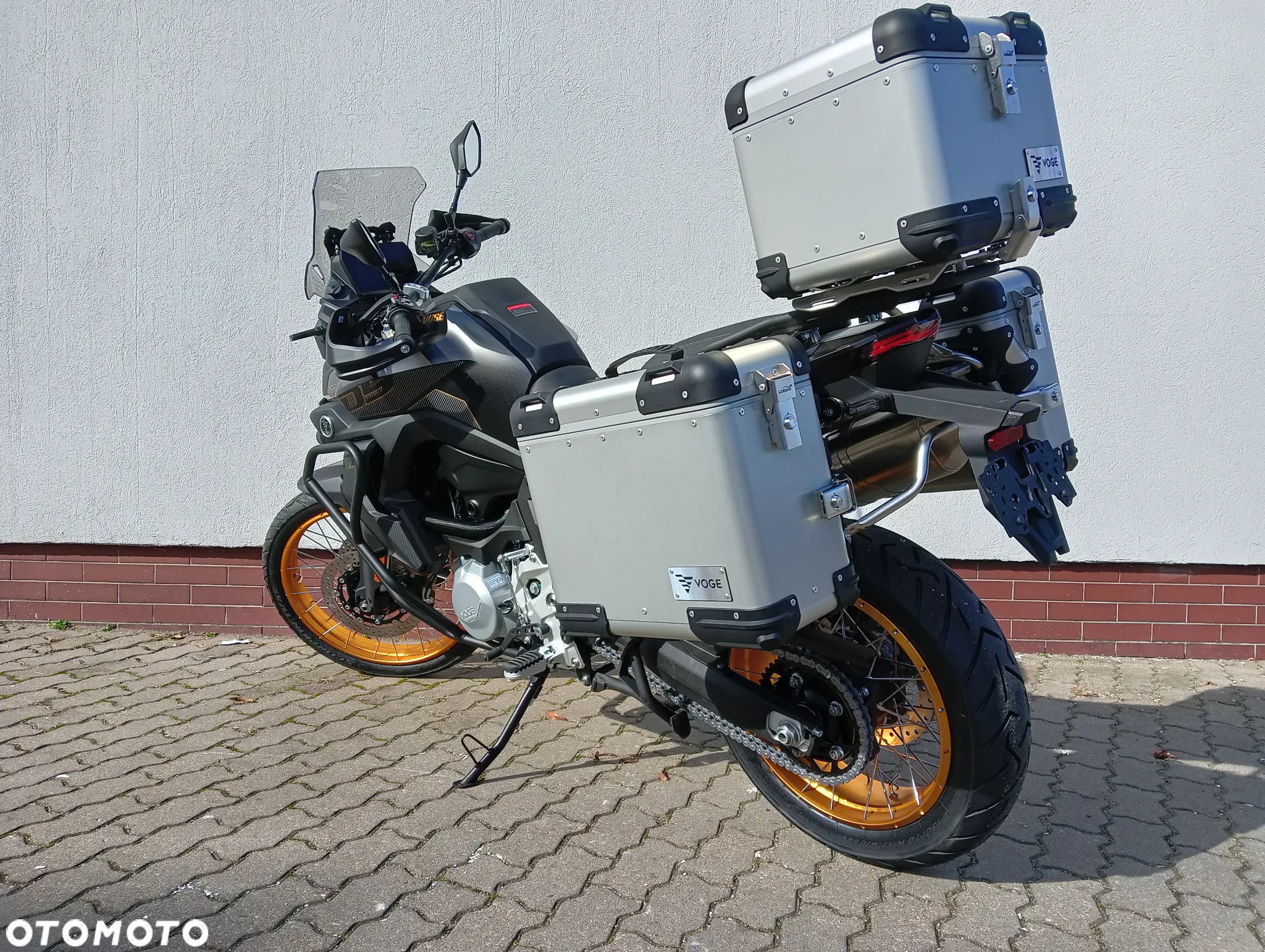 VOGE 900DSX - 3