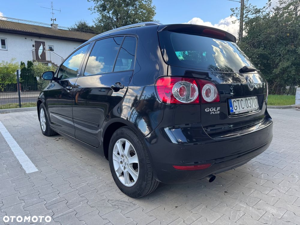 Volkswagen Golf Plus 1.6 TDI DPF Style - 4