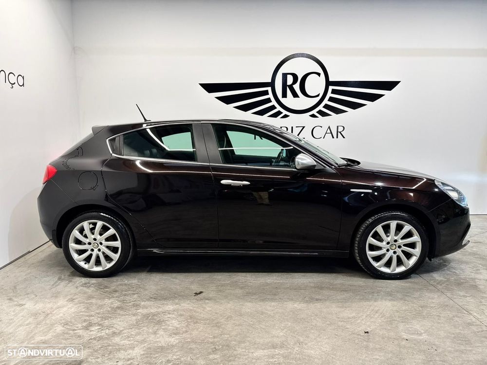 Alfa Romeo Giulietta 1.6 JTDm Progression - 2