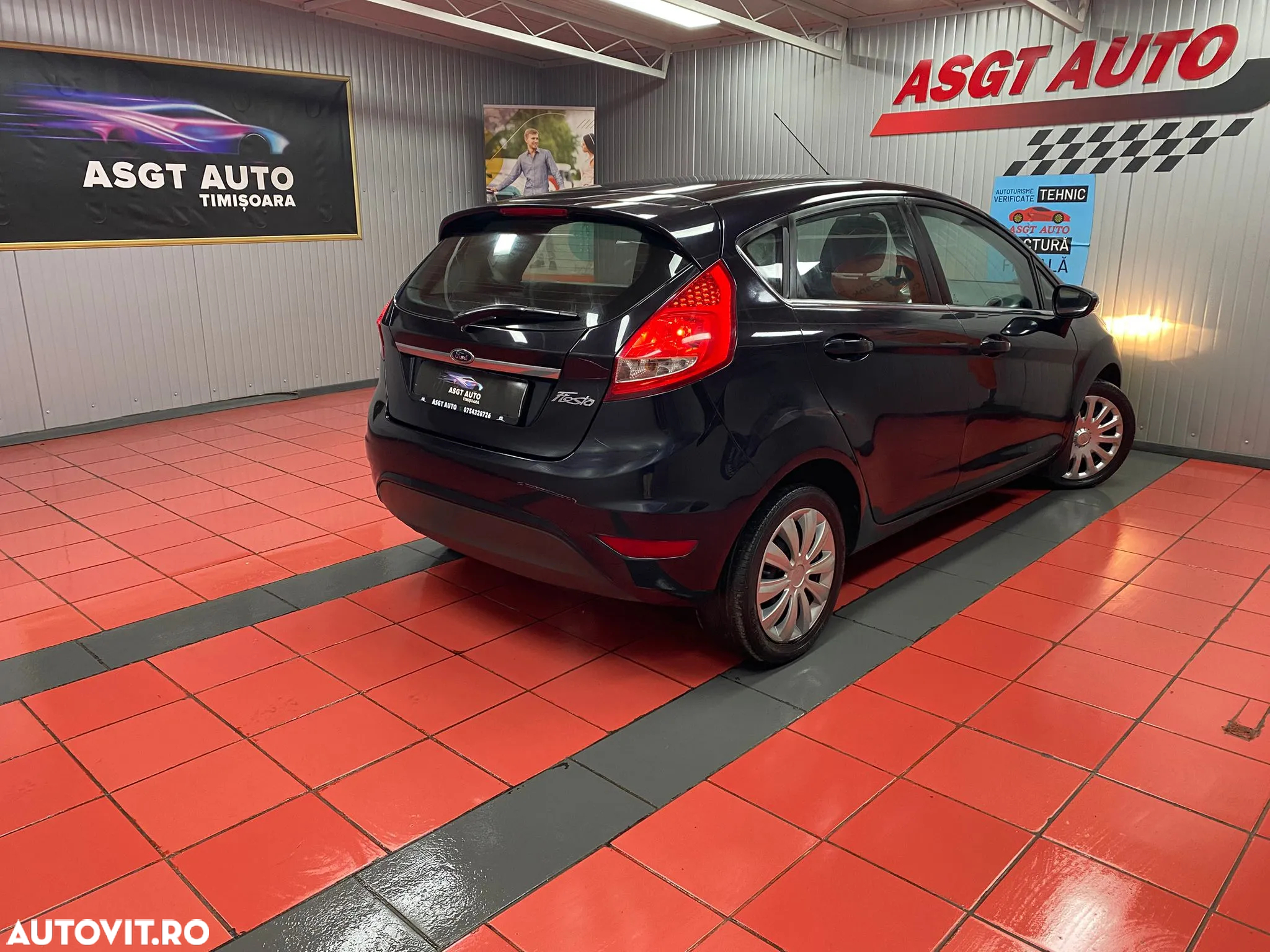 Ford Fiesta - 7