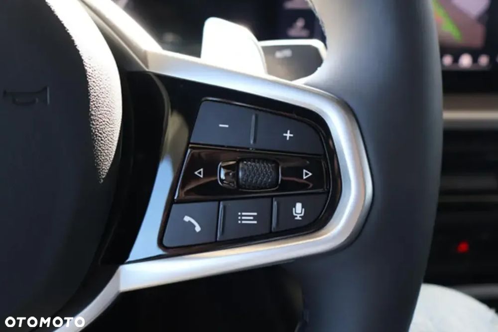 BMW Seria 3 320i - 17