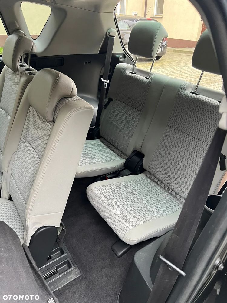 Toyota Verso 1.8 Premium 7os MS - 12