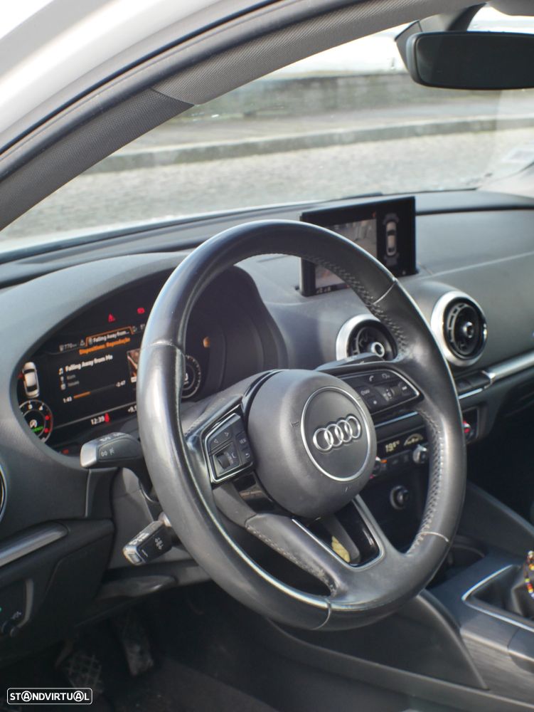 Audi A3 Limousine 1.6 TDI Sport - 9