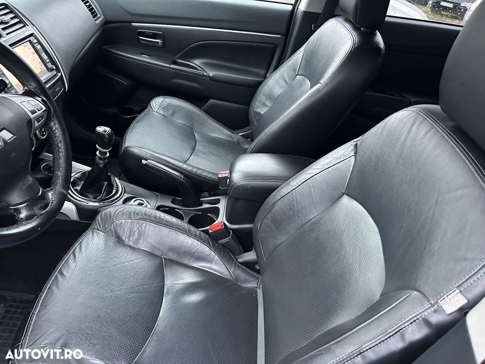 Mitsubishi ASX 1.8 DI-D 4WD Intense - 16