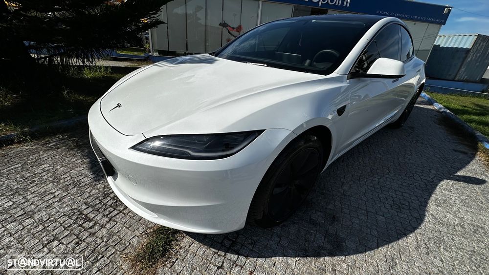 Tesla Model 3 Tração Traseira - 17