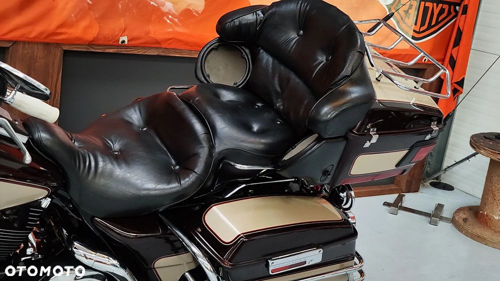 Harley-Davidson Touring Electra Glide - 22