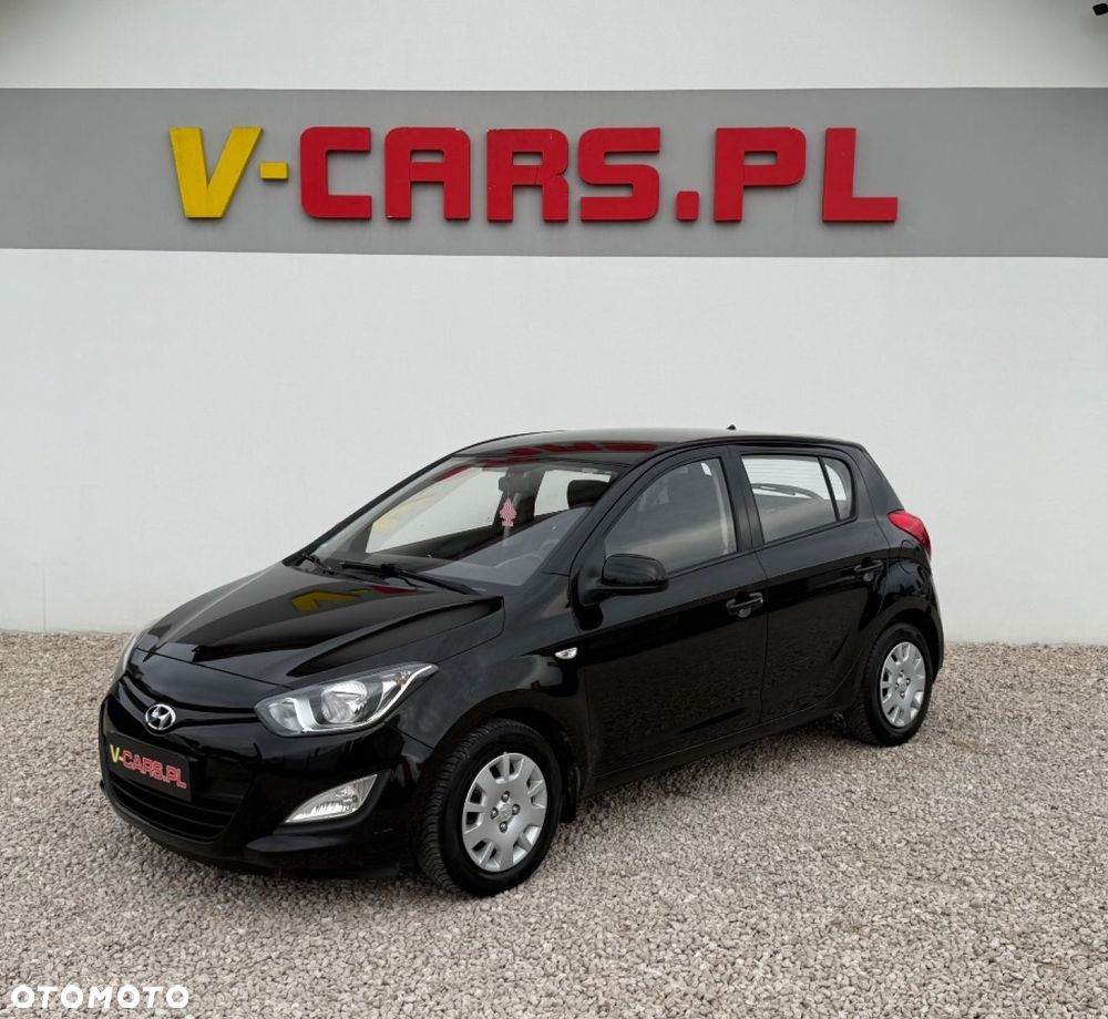 Hyundai i20 - 18