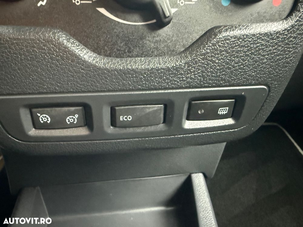 Dacia Lodgy 1.6 SCe SL Techroad - 30