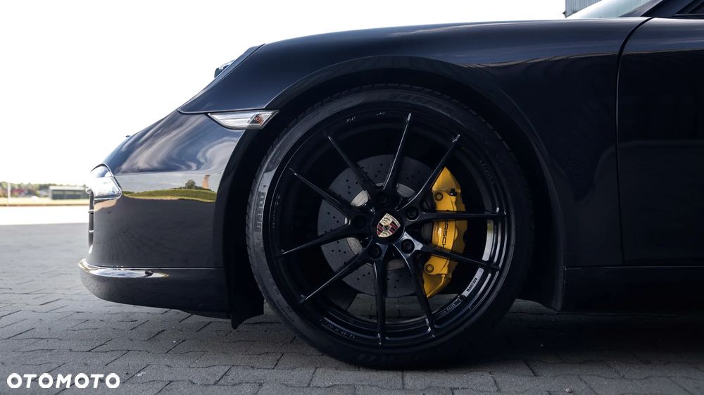 Porsche 911 Carrera S PDK - 13