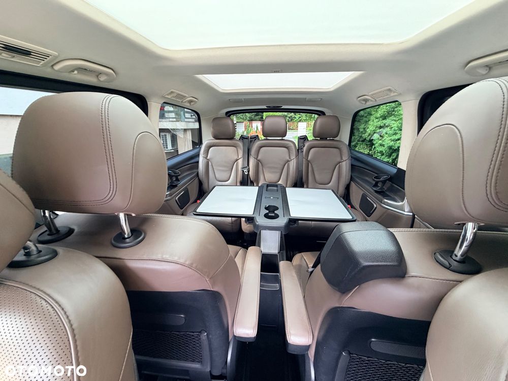 Mercedes-Benz Klasa V 300 d 4-Matic Exclusive 9G-Tronic (d³ugi) - 9