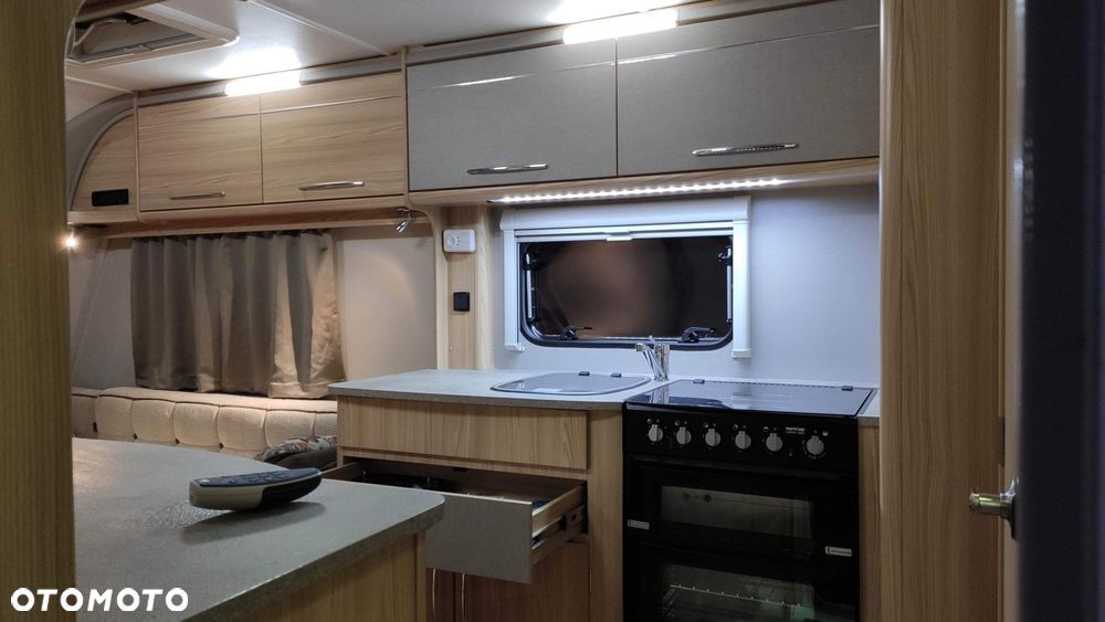 Coachman 450/2 - 4