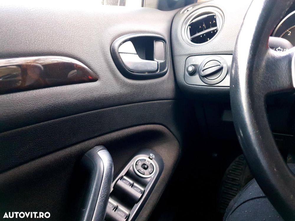 Ford Mondeo - 11