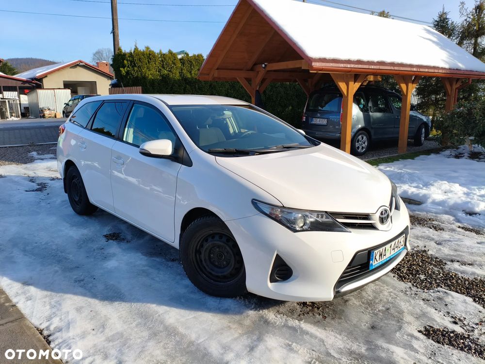 Toyota Auris 1.4 D-4D Active - 2